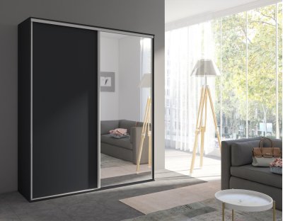 Szafa Giulia 204cm z lustrem. Szafa przesuwna do przedpokoju z drążkiem i praktycznymi półkami. czarna