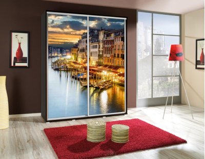 Szafa przesuwna do przedpokoju, sypialni, salonu PAOLA 155cm z długim drążkiem i półkami dwudrzwiowa z grafiką wenecja